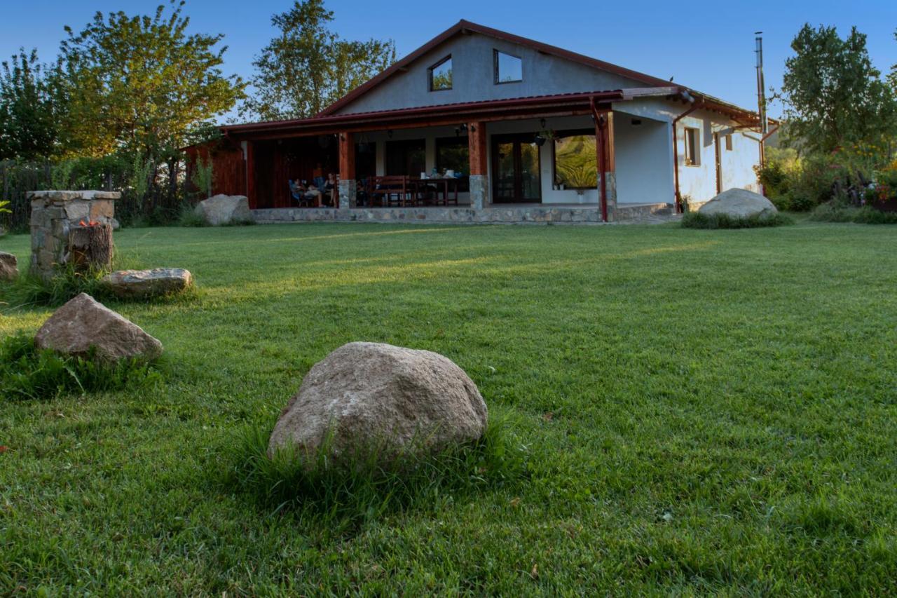 La Livada Villa Greci Eksteriør billede