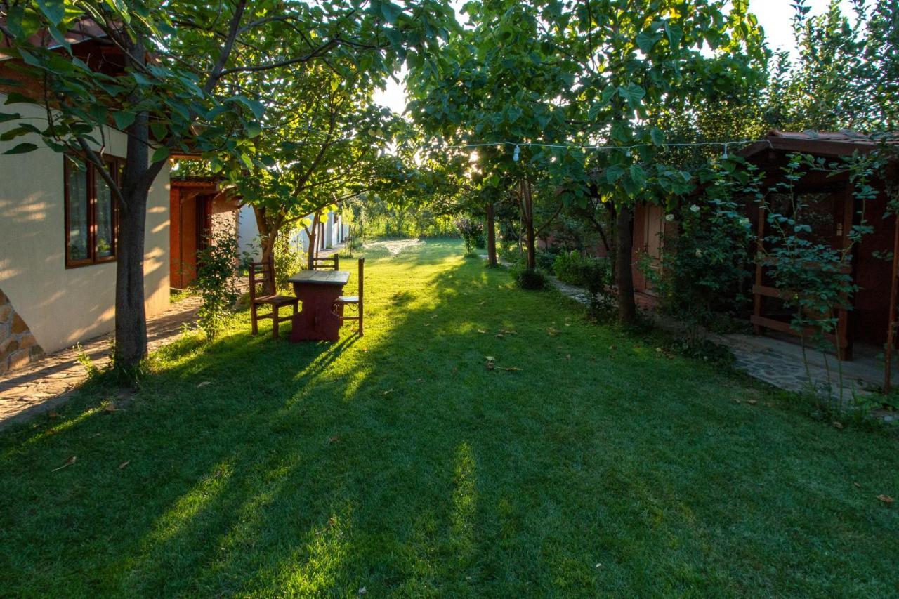 La Livada Villa Greci Eksteriør billede